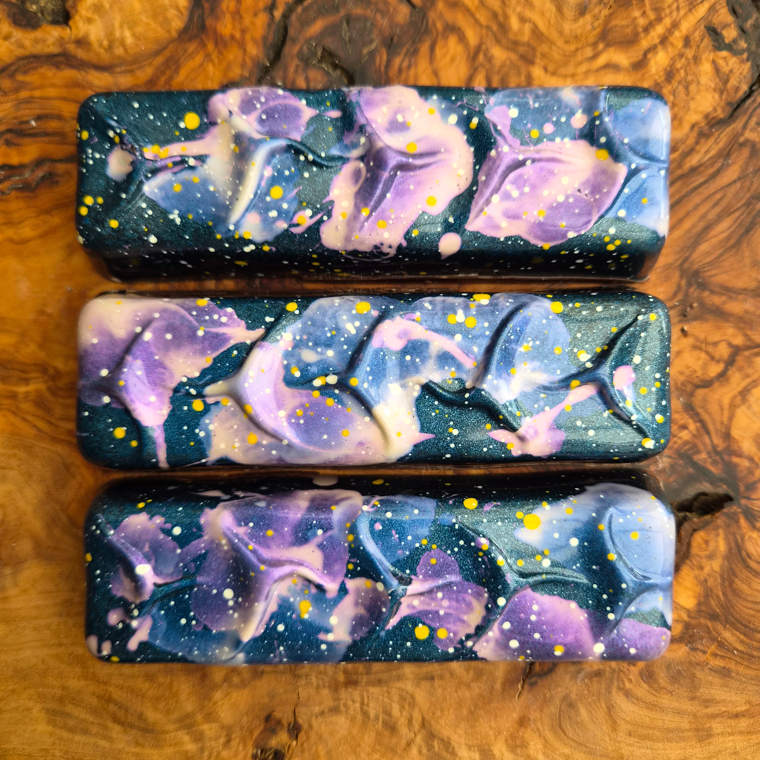 Dark Hazelnut & Cocoa Nib Bar - Artisan Chocolates by Wood Row Chocolates